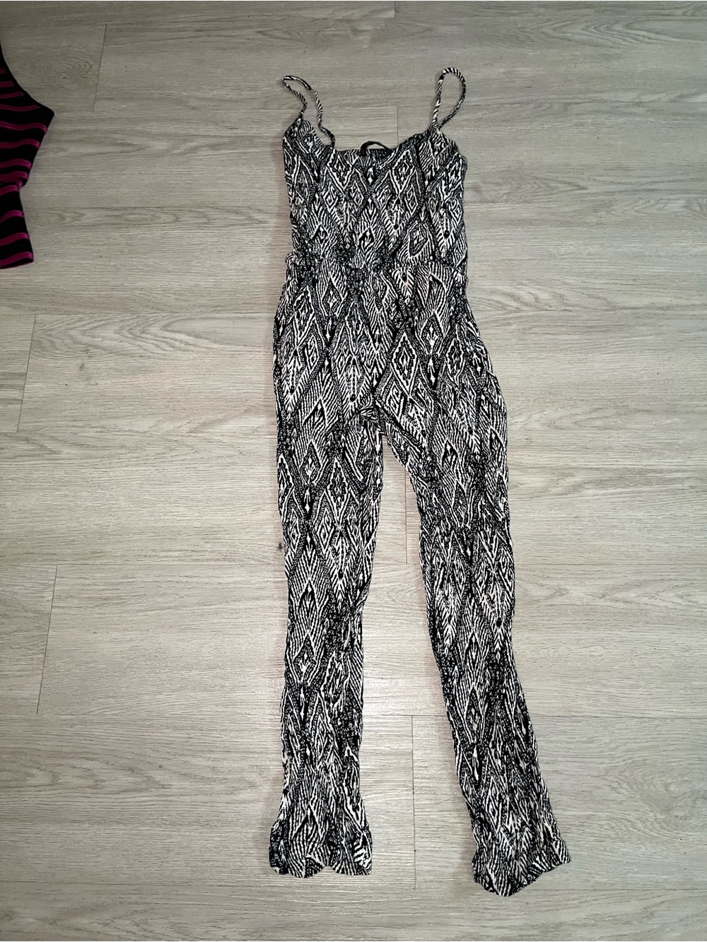 Zara Black & White Geometric Printed Spaghetti-Strap Capri Jumpsuit Small